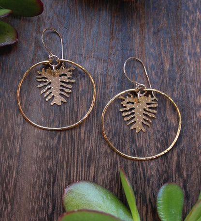 Brass Philodendron Leaf Hoops